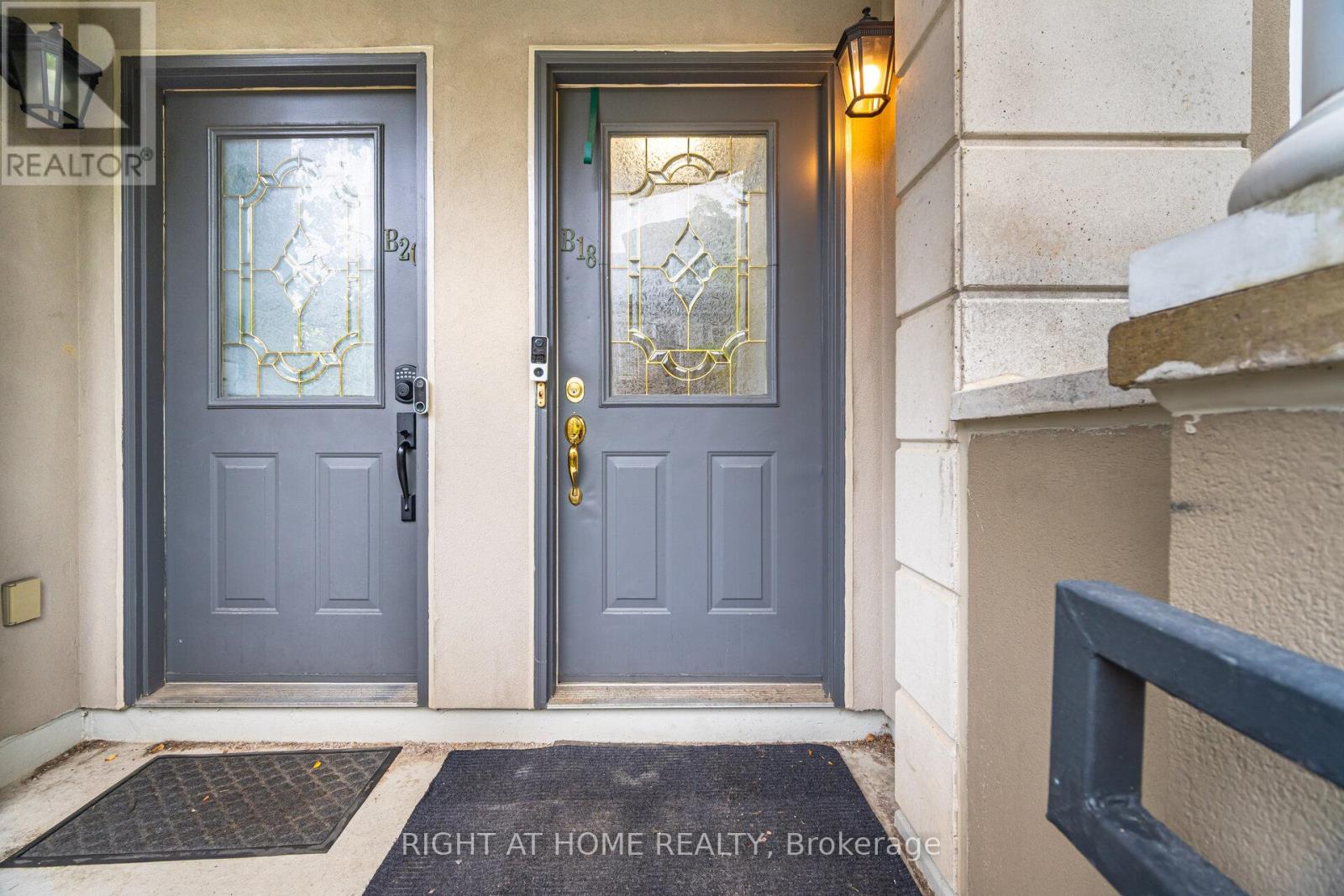 B18 - 108 Finch Ave W Avenue, Toronto (Newtonbrook West), Ontario  M2N 6W6 - Photo 2 - C12388476