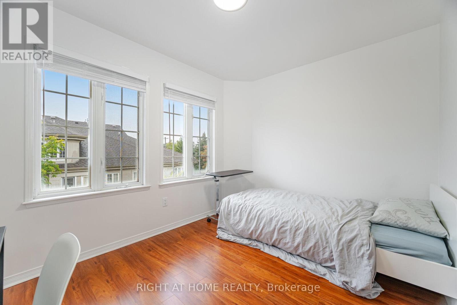 B18 - 108 Finch Ave W Avenue, Toronto (Newtonbrook West), Ontario  M2N 6W6 - Photo 21 - C12388476