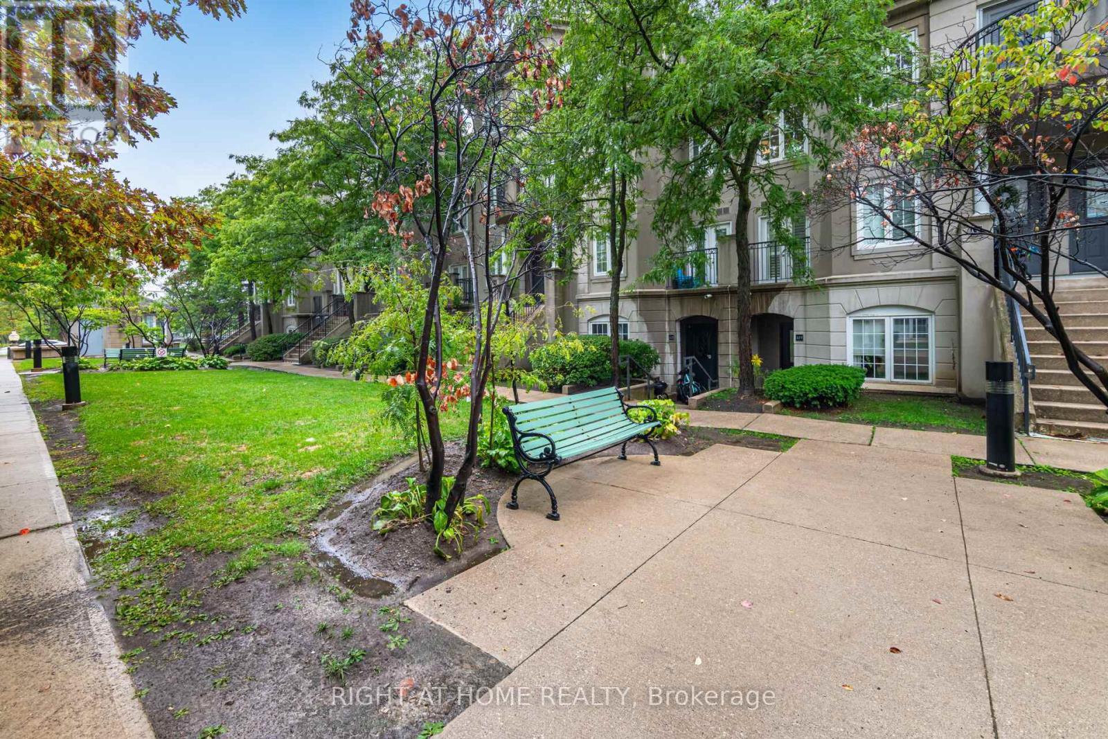 B18 - 108 Finch Ave W Avenue, Toronto (Newtonbrook West), Ontario  M2N 6W6 - Photo 27 - C12388476
