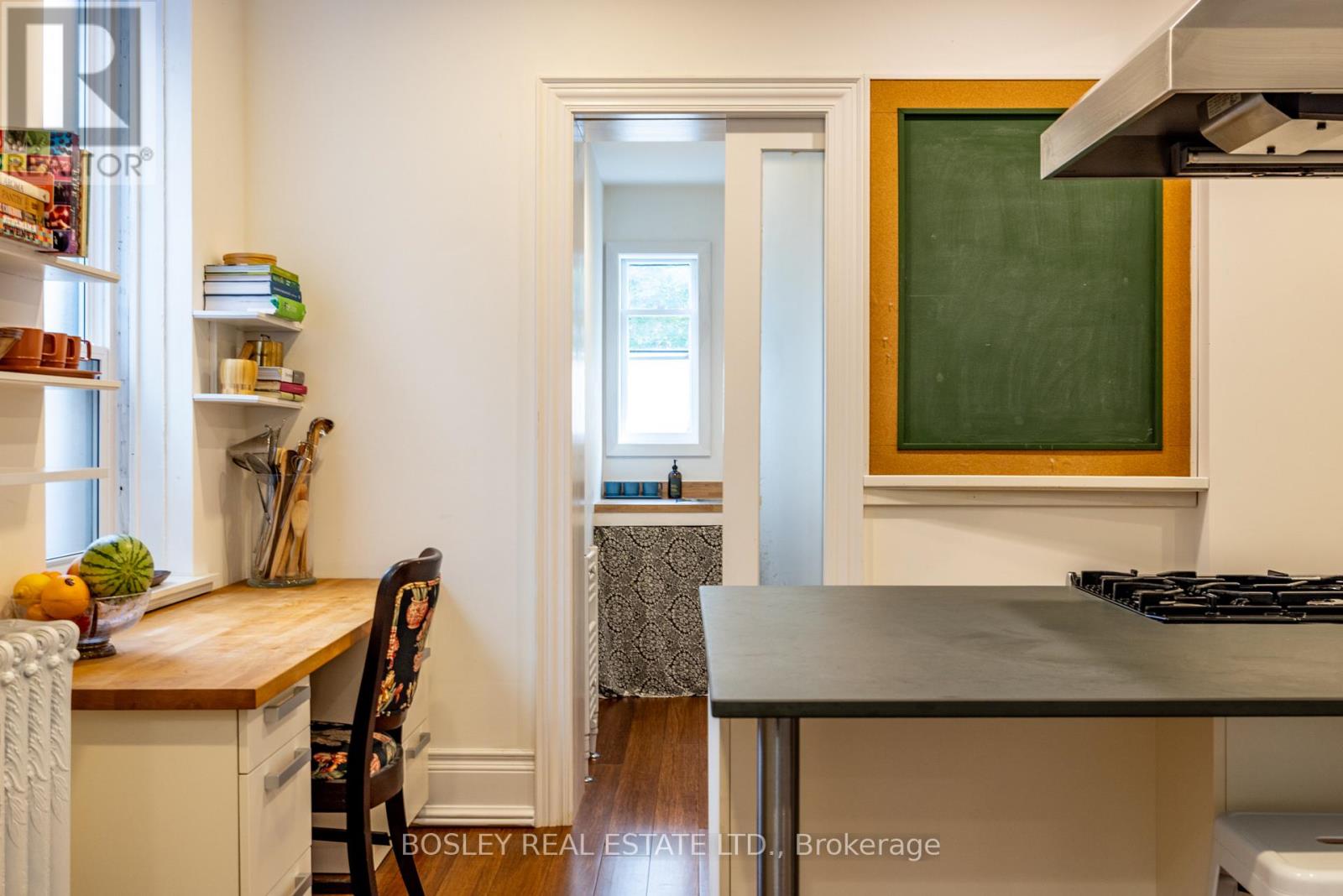 135 Madison Avenue, Toronto, Ontario  M5R 2S3 - Photo 14 - C12388547