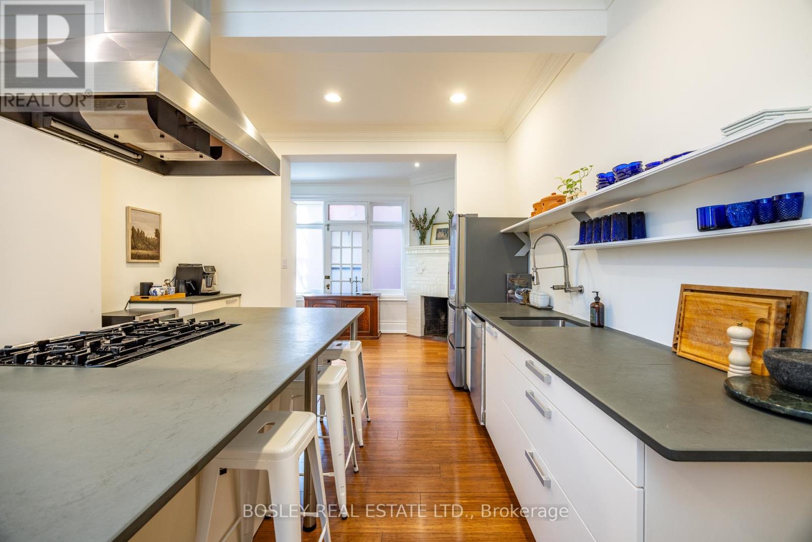 135 Madison Avenue, Toronto, Ontario  M5R 2S3 - Photo 16 - C12388547