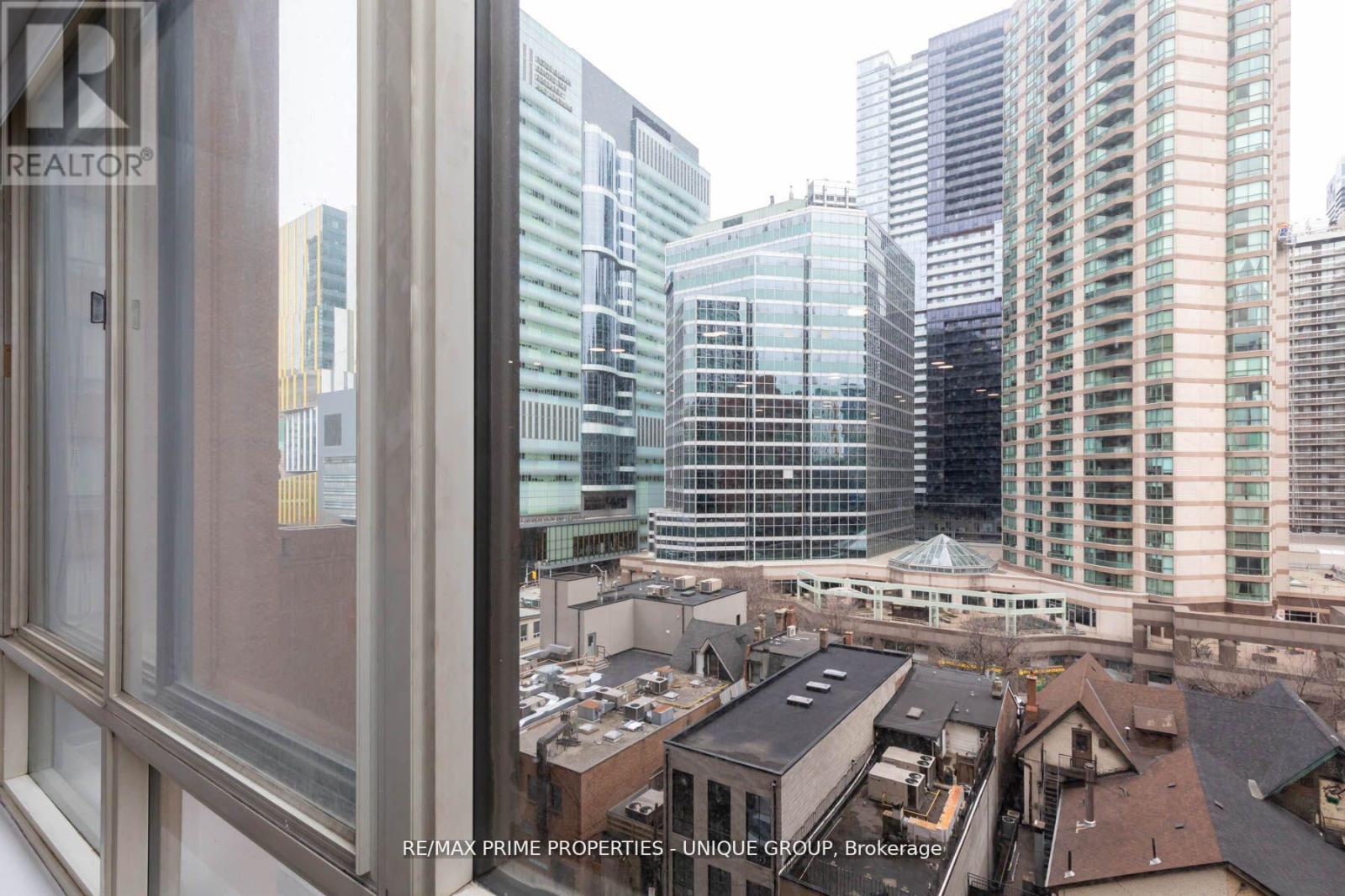 903 - 633 Bay Street, Toronto, Ontario  M5G 2G4 - Photo 10 - C12388607
