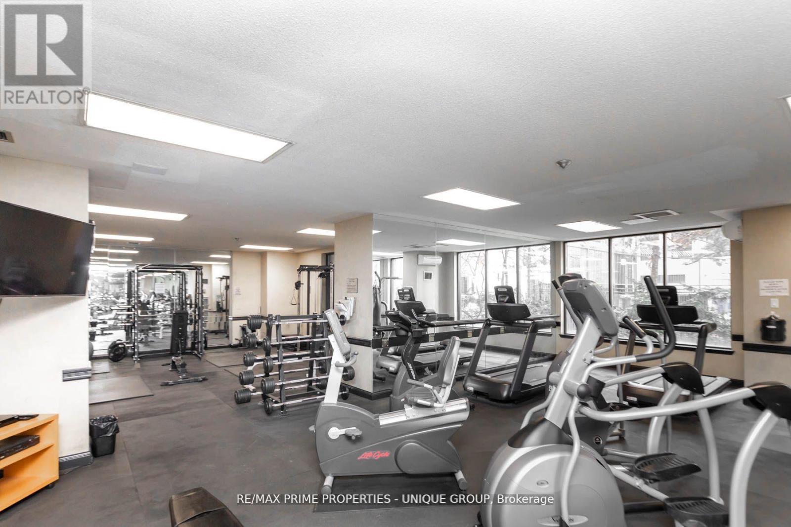 903 - 633 Bay Street, Toronto, Ontario  M5G 2G4 - Photo 19 - C12388607