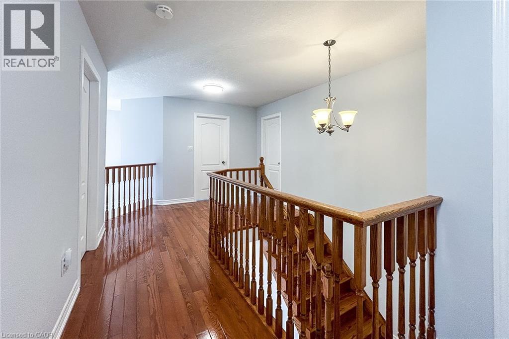 172 Lorenzo Drive, Hamilton, Ontario  L9A 0A2 - Photo 32 - 40767103