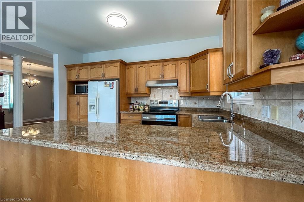 172 Lorenzo Drive, Hamilton, Ontario  L9A 0A2 - Photo 4 - 40767103