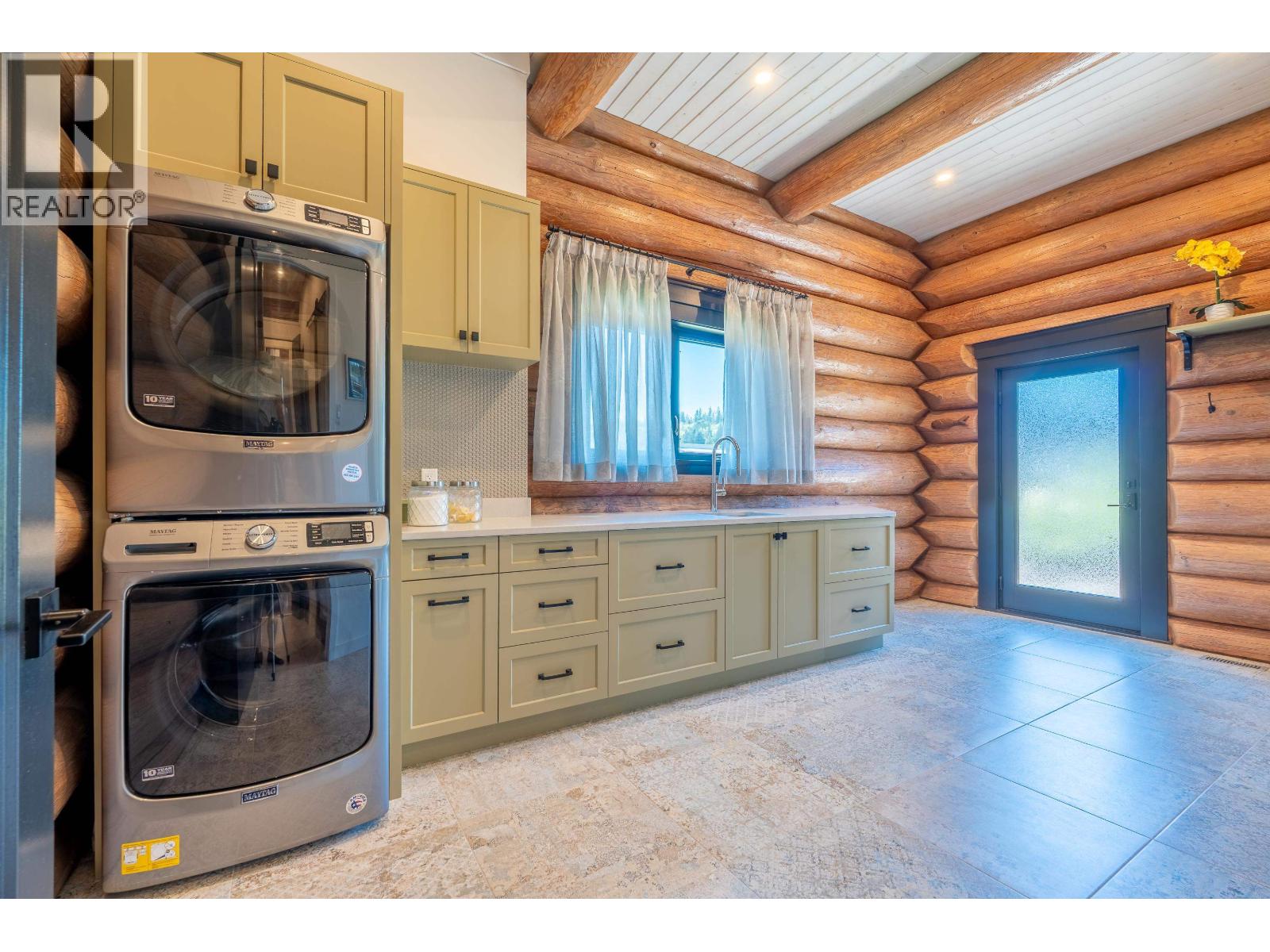 6316 Crowston Road, Sechelt, British Columbia  V7Z 0L1 - Photo 36 - R3044611