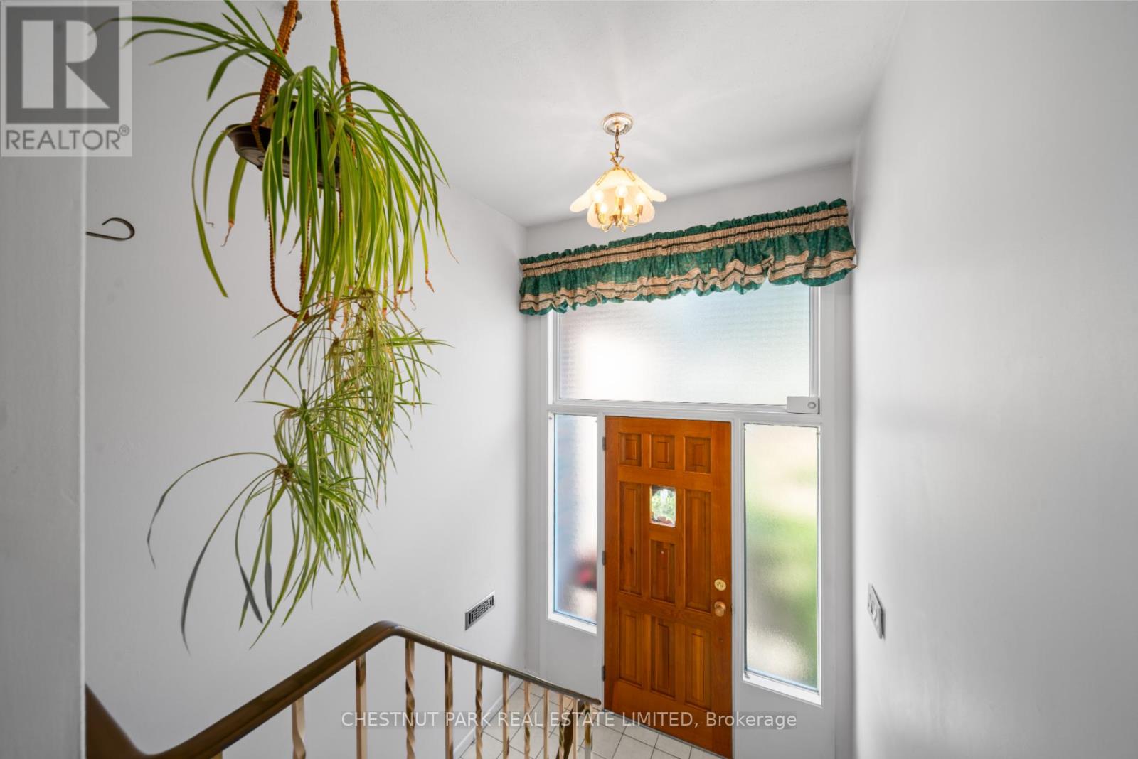 14 Sealstone Terrace, Toronto, Ontario  M1E 4J7 - Photo 4 - E12388431