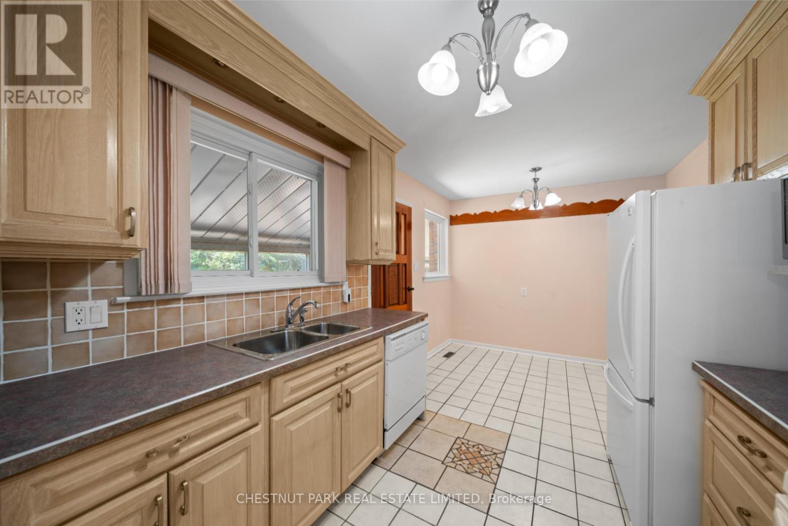 14 Sealstone Terrace, Toronto, Ontario  M1E 4J7 - Photo 8 - E12388431