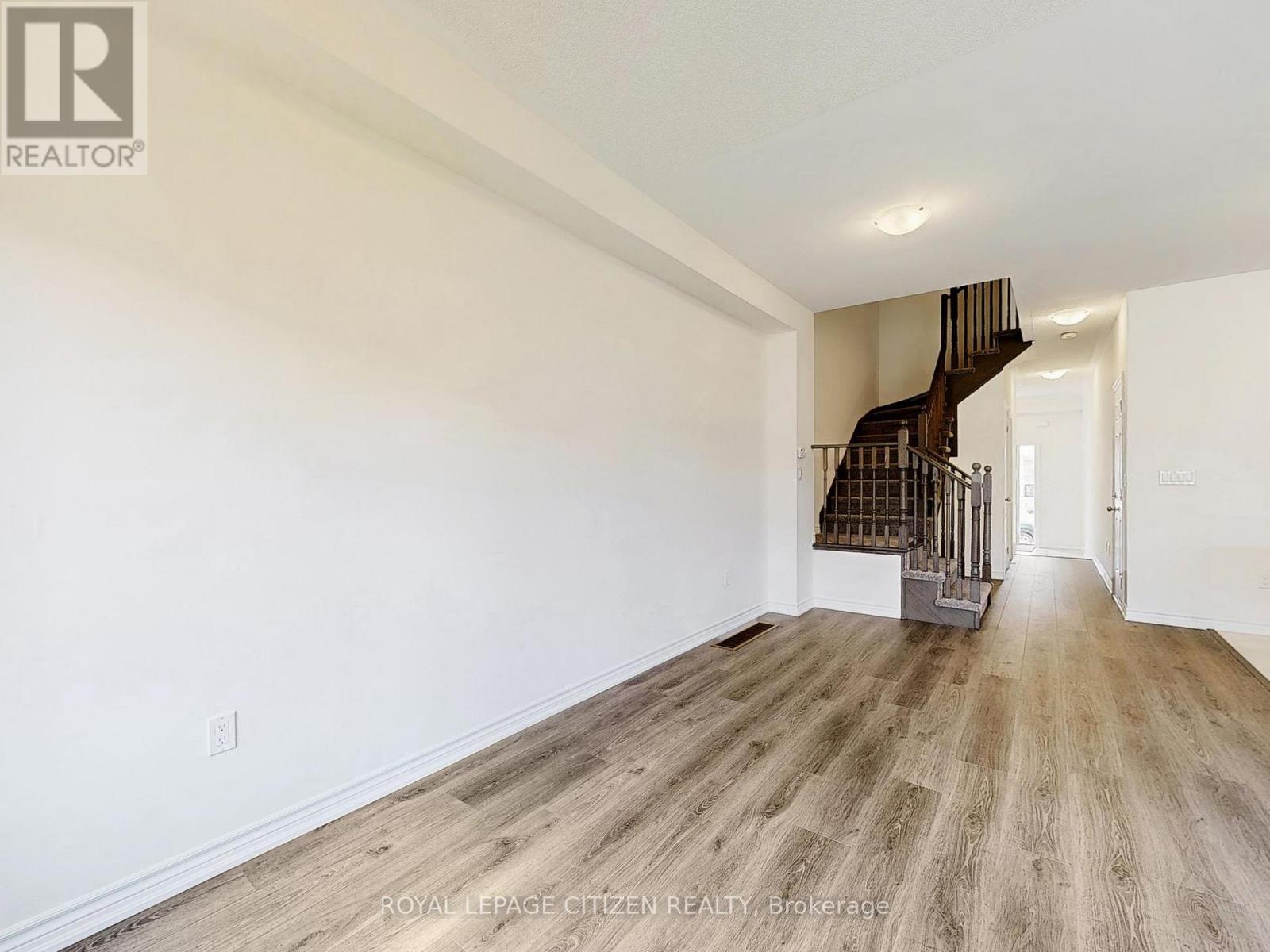 105 North Garden Boulevard, Scugog, Ontario  L9L 1B3 - Photo 7 - E12388464