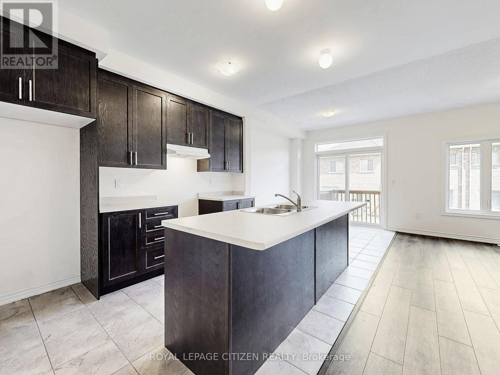 105 North Garden Boulevard, Scugog, Ontario  L9L 1B3 - Photo 9 - E12388464