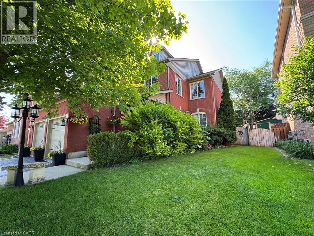 10 Berton Boulevard, Georgetown, Ontario  L7G 6A5 - Photo 3 - 40766680