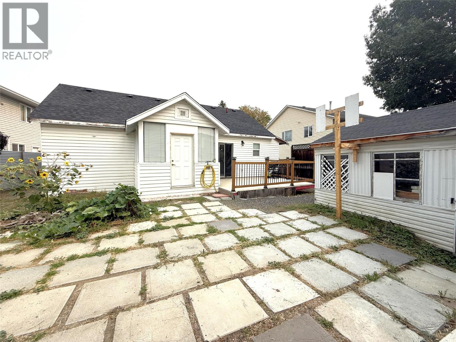260 Tamarack Avenue, Kamloops, British Columbia  V2B 1G7 - Photo 9 - 10362025