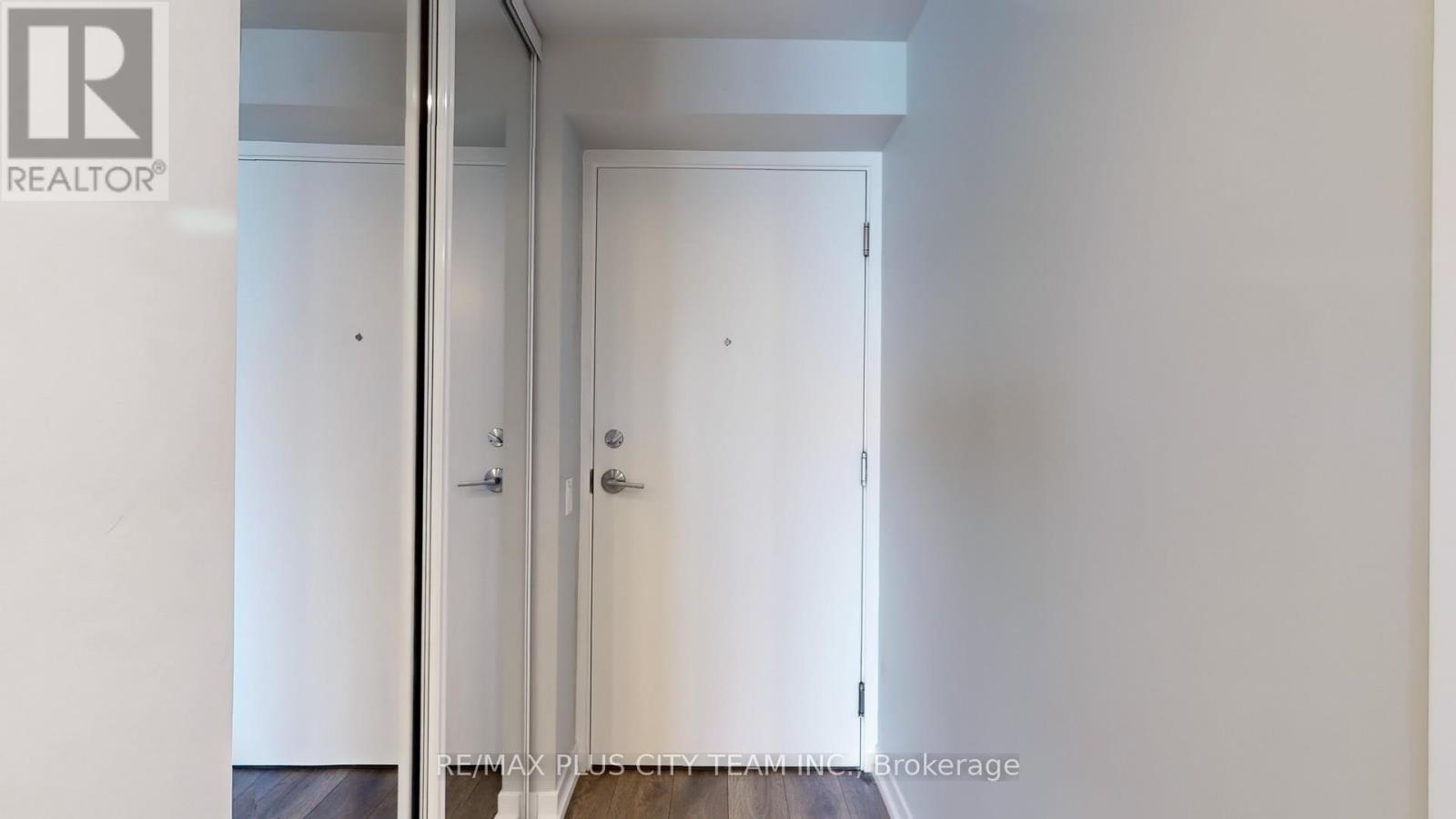 4215 - 950 Portage Parkway, Vaughan, Ontario  L4K 0J7 - Photo 20 - N12388482