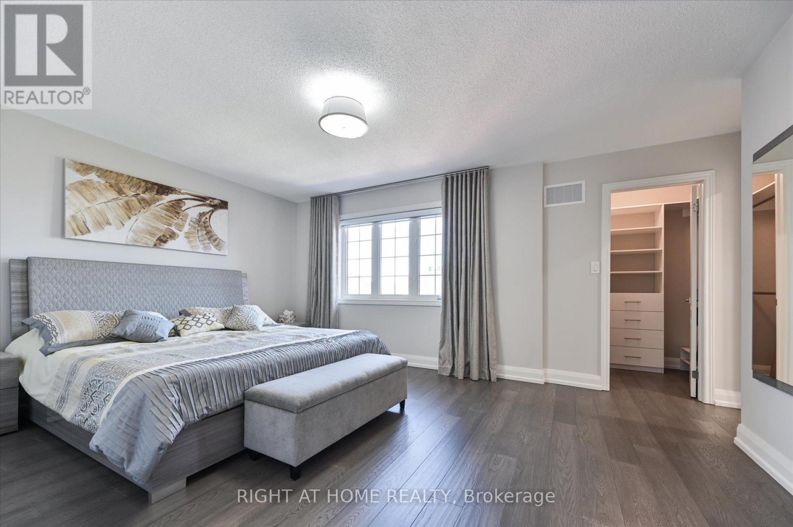 250 Rivermill Crescent, Vaughan, Ontario  L6A 0T3 - Photo 22 - N12388618