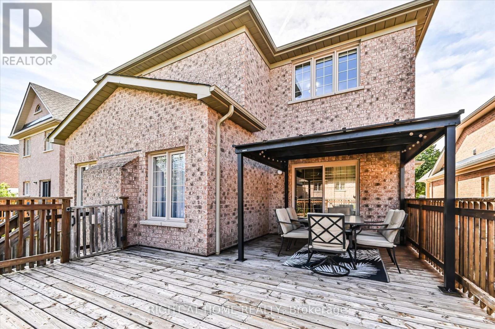 250 Rivermill Crescent, Vaughan, Ontario  L6A 0T3 - Photo 38 - N12388618