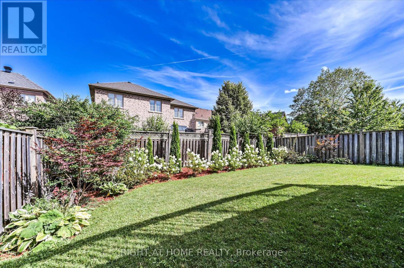 250 Rivermill Crescent, Vaughan, Ontario  L6A 0T3 - Photo 41 - N12388618