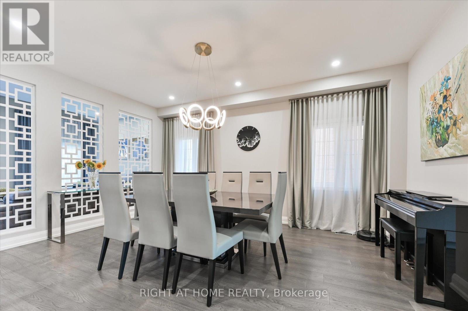 250 Rivermill Crescent, Vaughan, Ontario  L6A 0T3 - Photo 7 - N12388618