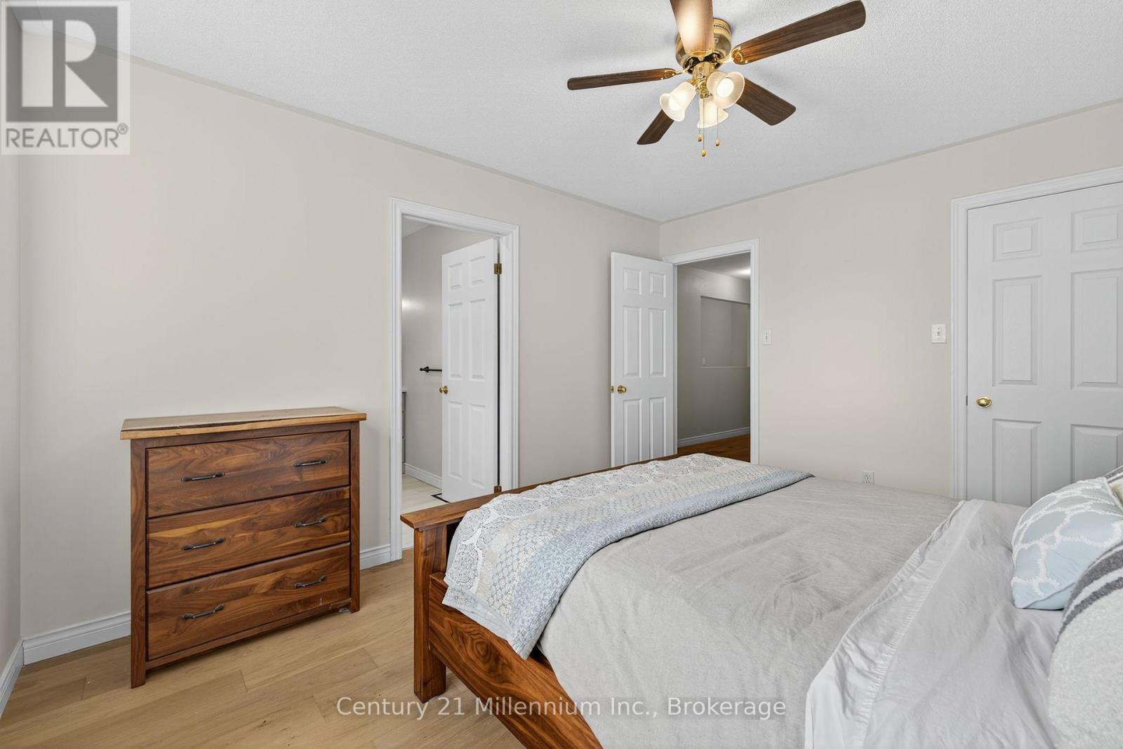 702 Spillsbury Drive, Peterborough (Otonabee Ward 1), Ontario  K9K 2K2 - Photo 28 - X12388120