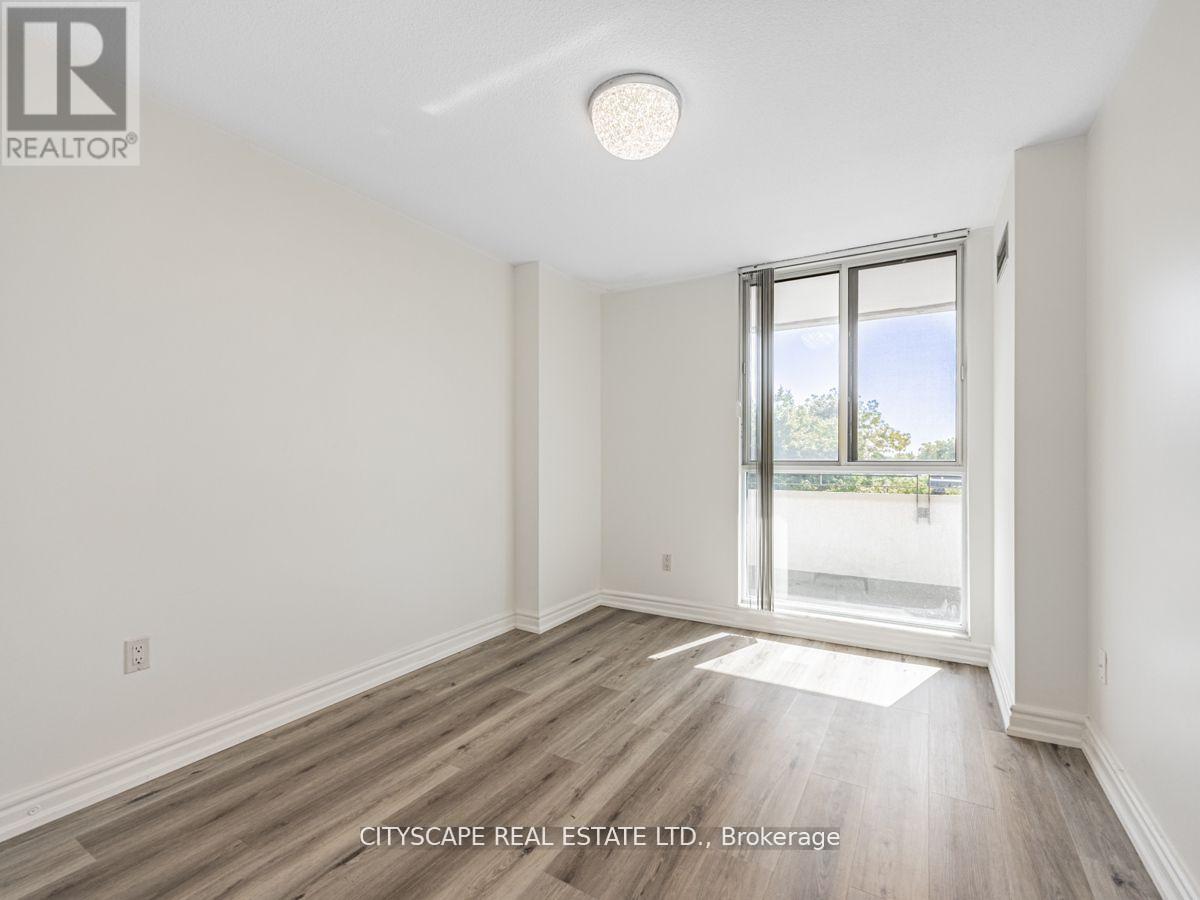 304 - 1320 Mississauga Valley Boulevard, Mississauga (Mississauga Valleys), Ontario  L5A 3S8 - Photo 21 - W12388469