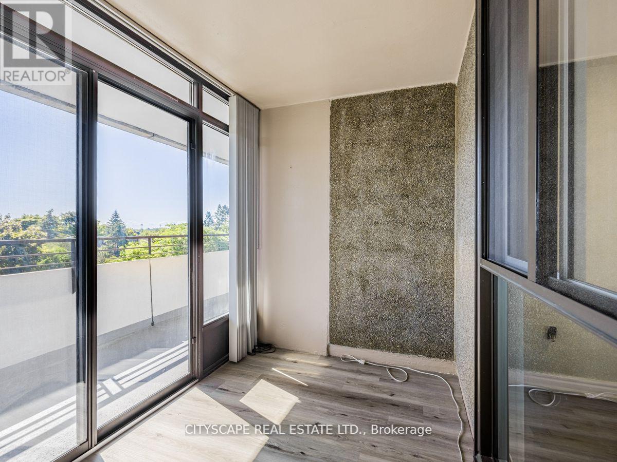 304 - 1320 Mississauga Valley Boulevard, Mississauga (Mississauga Valleys), Ontario  L5A 3S8 - Photo 24 - W12388469