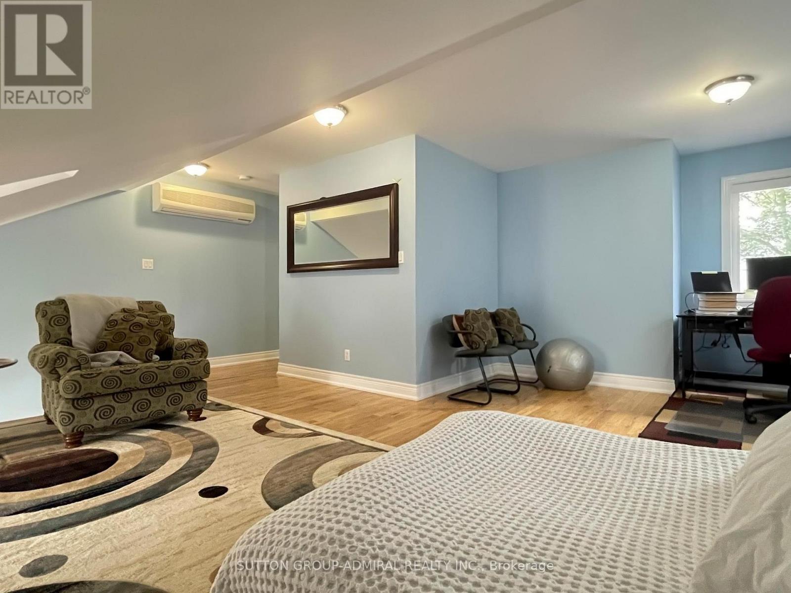 12 Abbs Street, Toronto, Ontario  M6K 1M6 - Photo 17 - W12388492