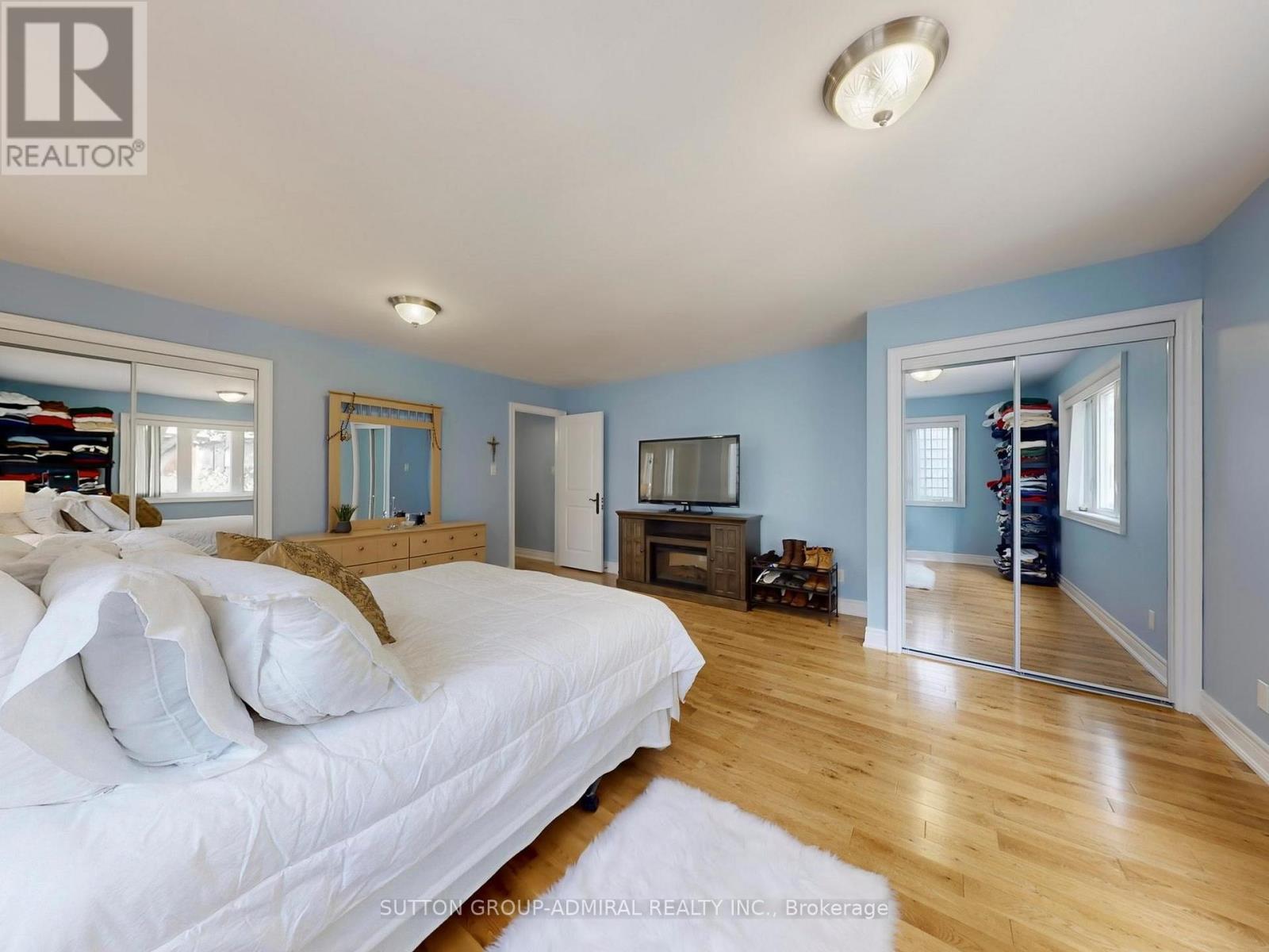 12 Abbs Street, Toronto, Ontario  M6K 1M6 - Photo 23 - W12388492