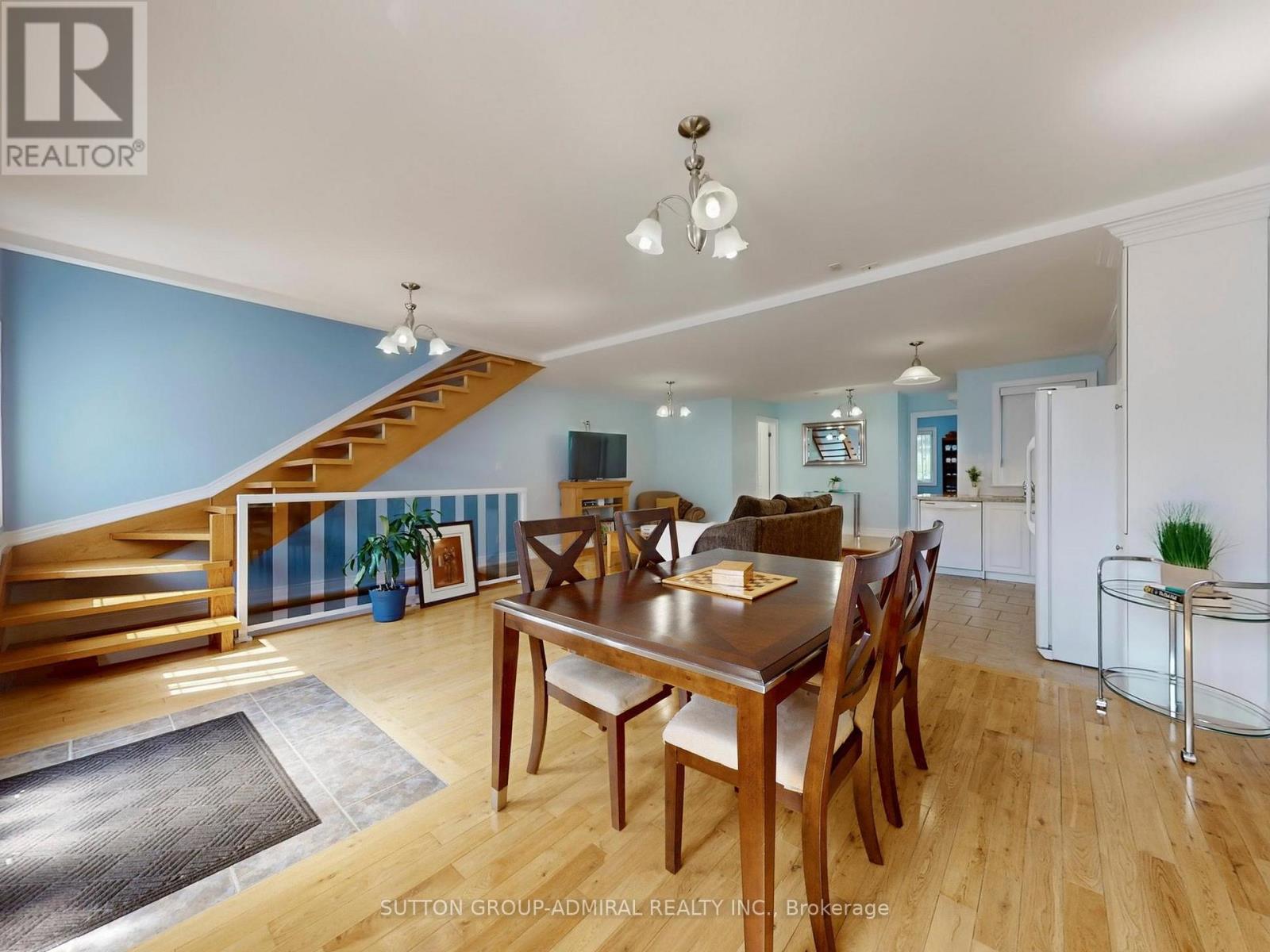 12 Abbs Street, Toronto, Ontario  M6K 1M6 - Photo 3 - W12388492