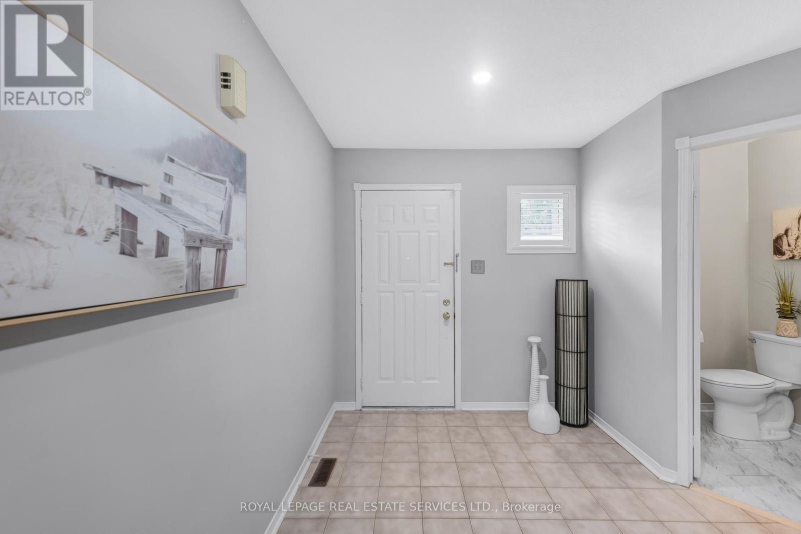 139 - 3050 Orleans Road, Mississauga (Erin Mills), Ontario  L5L 5P7 - Photo 4 - W12388514