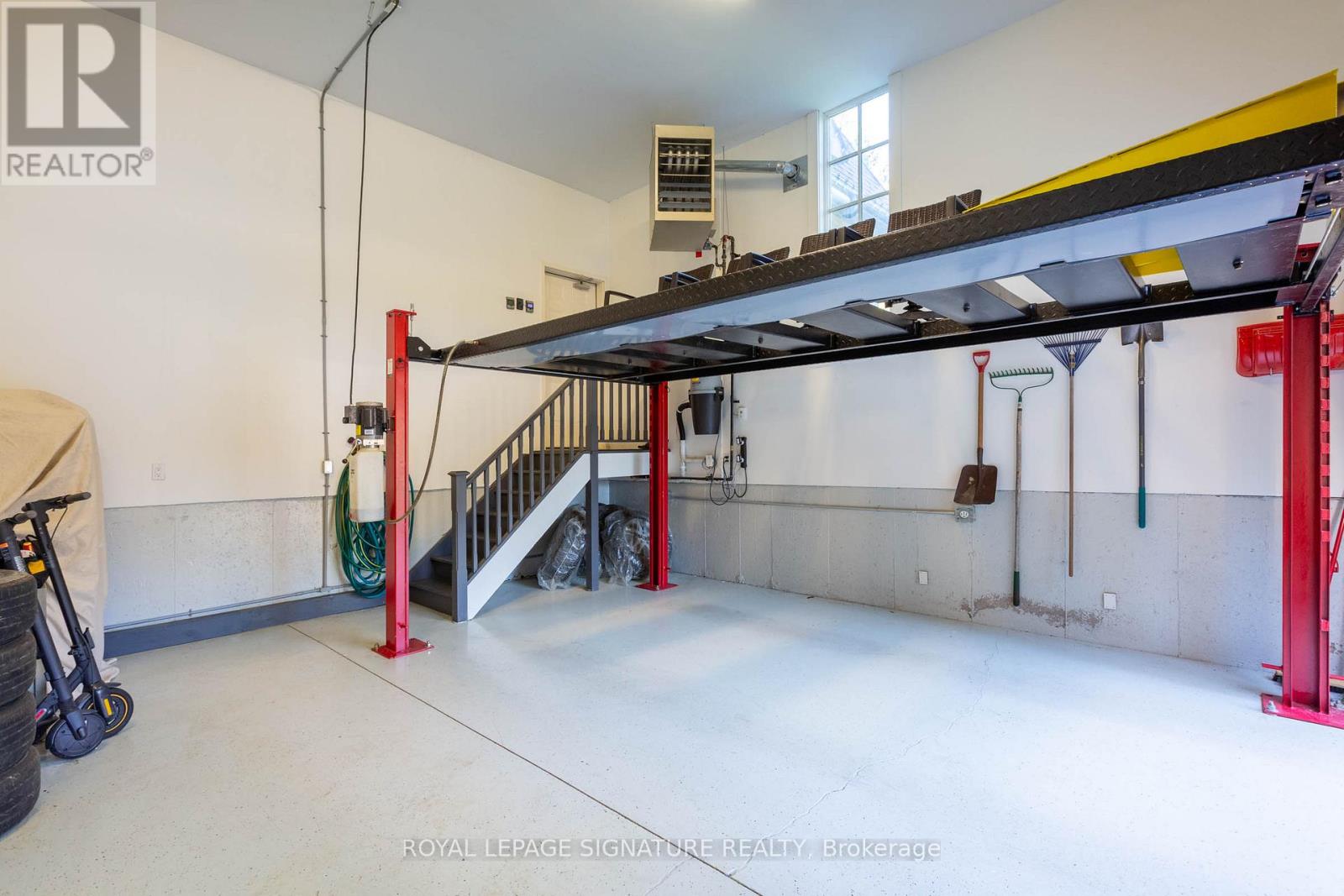 1161 Tecumseh Park Drive, Mississauga, Ontario  L5H 2W3 - Photo 36 - W12388518