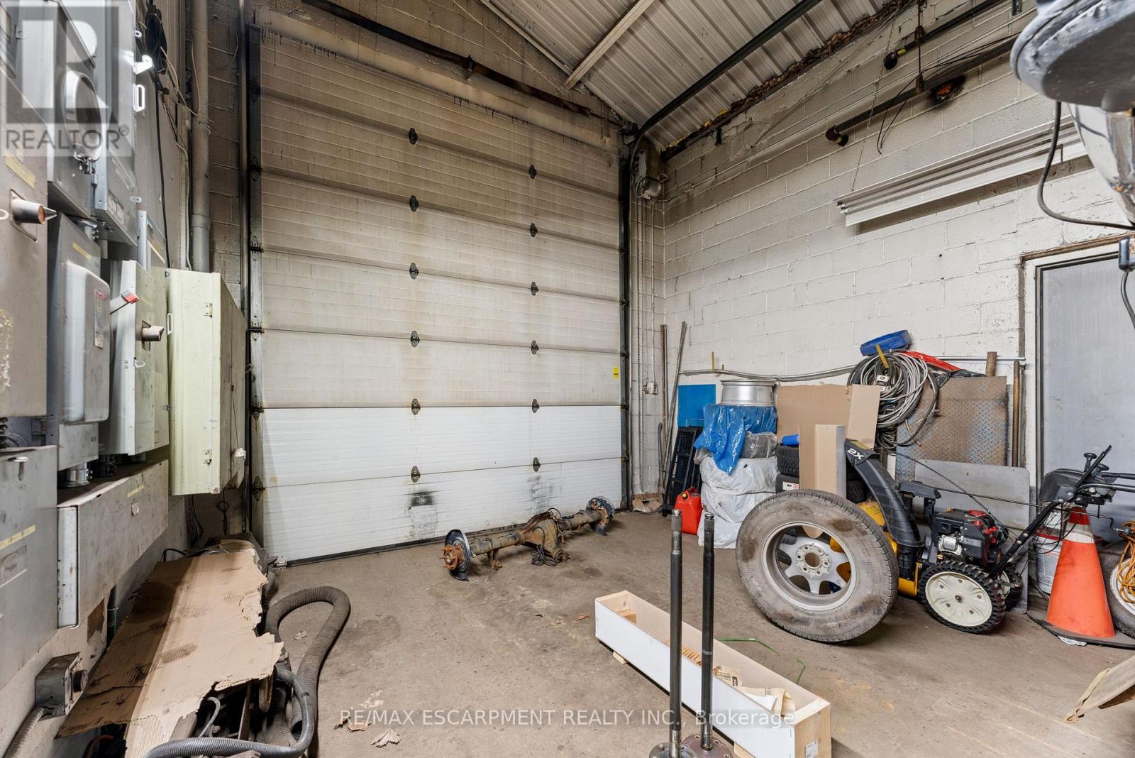 371 Olivewood Road, Toronto, Ontario  M8Z 2Z8 - Photo 28 - W12388529