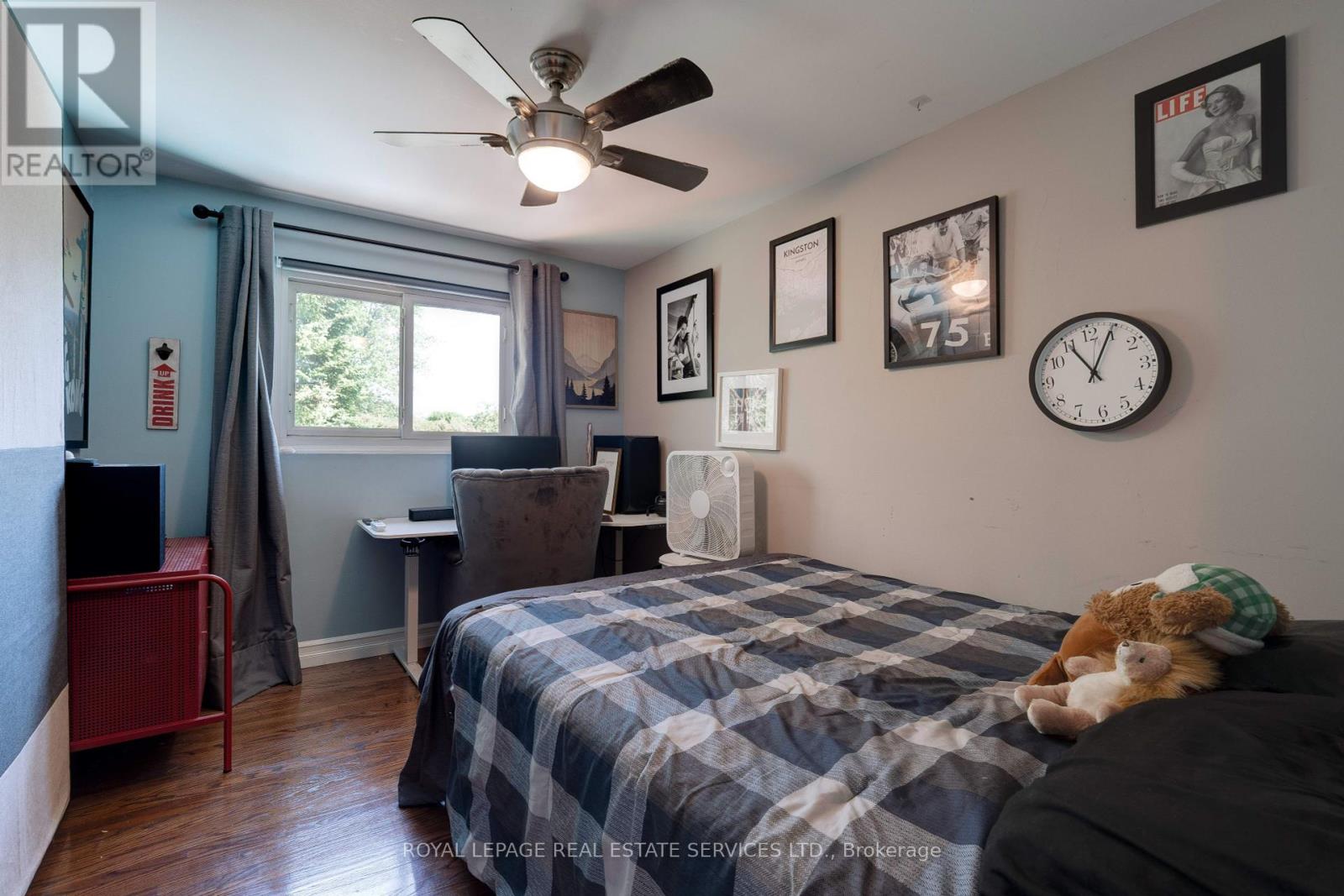 297 Sunset Drive, Oakville (Br Bronte), Ontario  L6L 3M5 - Photo 24 - W12388545