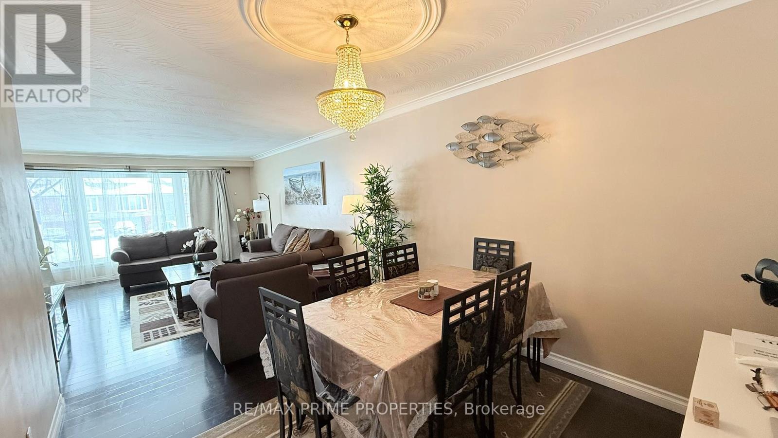 Upper - 3563 Laddie Crescent, Mississauga, Ontario  L4T 1N2 - Photo 5 - W12388550