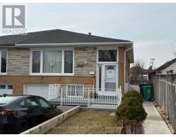 Upper - 3563 Laddie Crescent, Mississauga (Malton), Ca