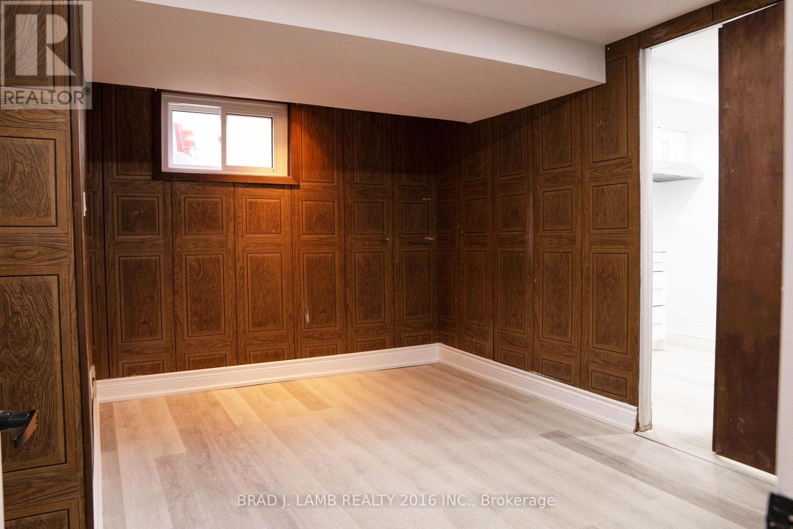 42 Lynnford Drive, Toronto (Islington-City Centre West), Ontario  M9B 1H7 - Photo 28 - W12388620
