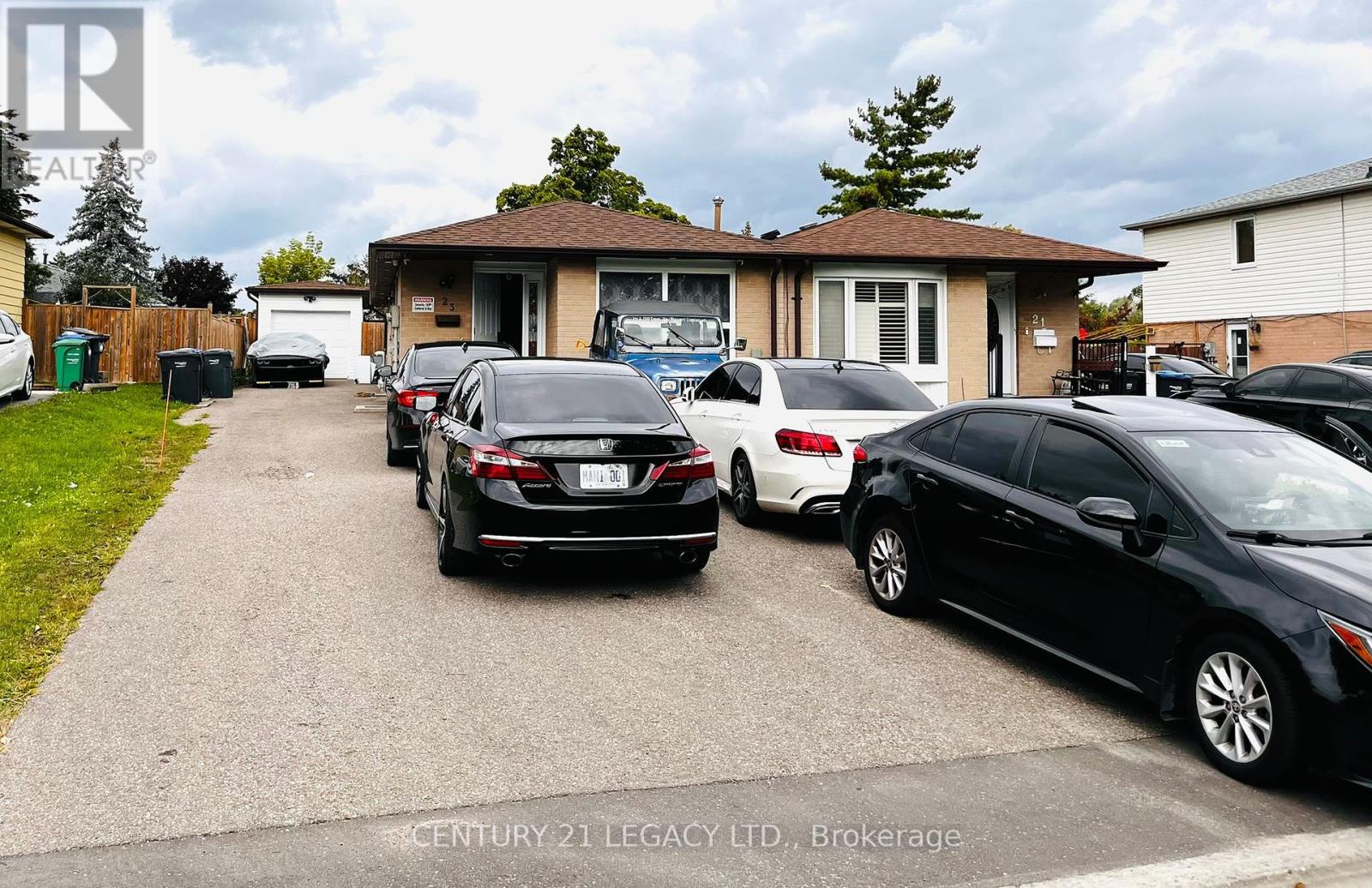 23 GULLIVER CRESCENT, Brampton, Ontario