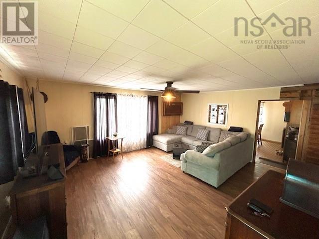 87 Pool Road, Sheet Harbour, Nova Scotia  B0J 3B0 - Photo 8 - 202519375