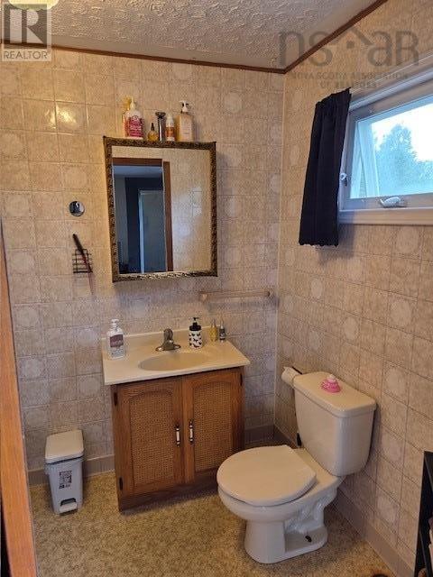 87 Pool Road, Sheet Harbour, Nova Scotia  B0J 3B0 - Photo 13 - 202519375