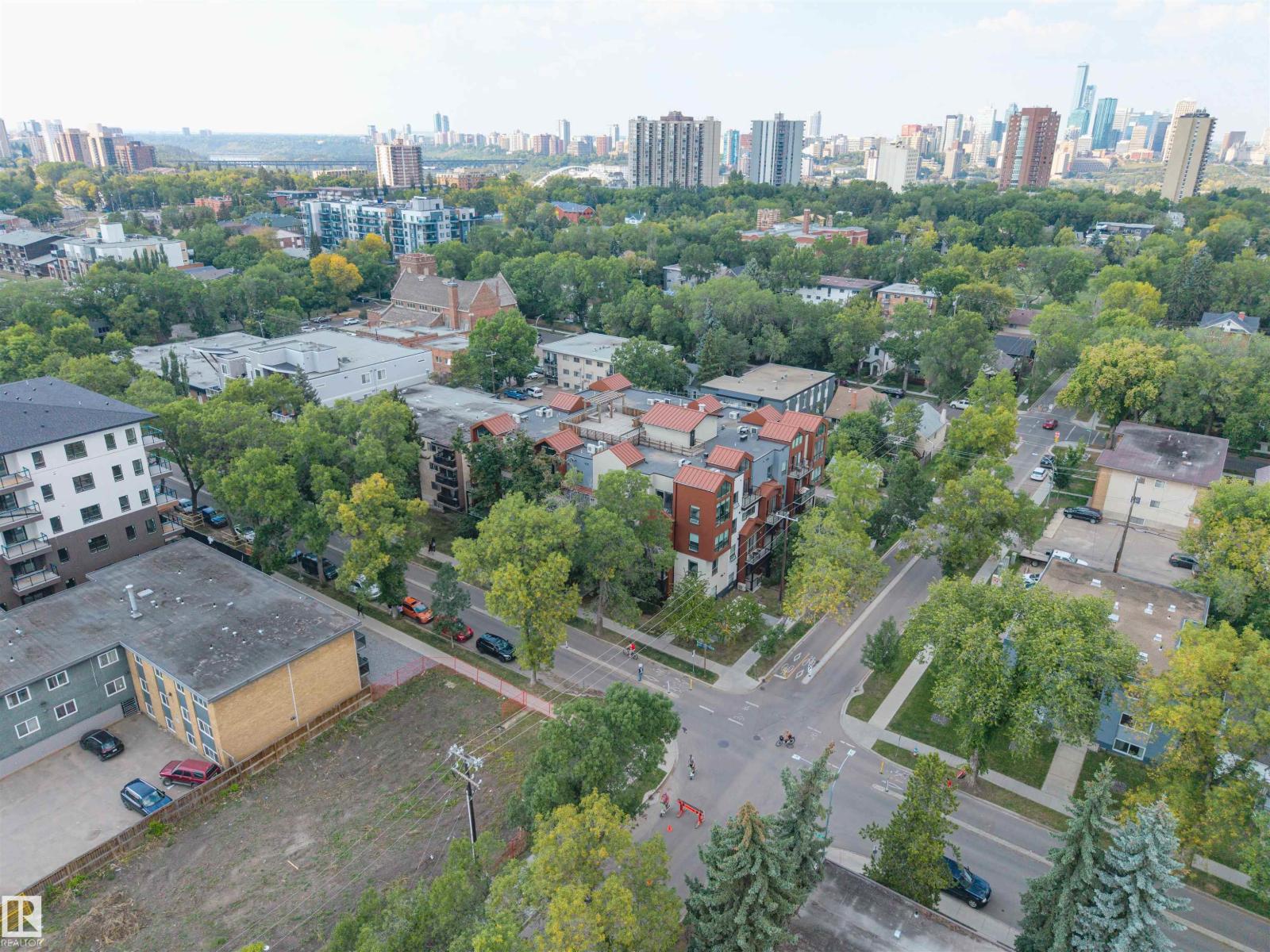 #204 10006 83 Av Nw, Edmonton, Alberta  T6E 2C2 - Photo 1 - E4456543