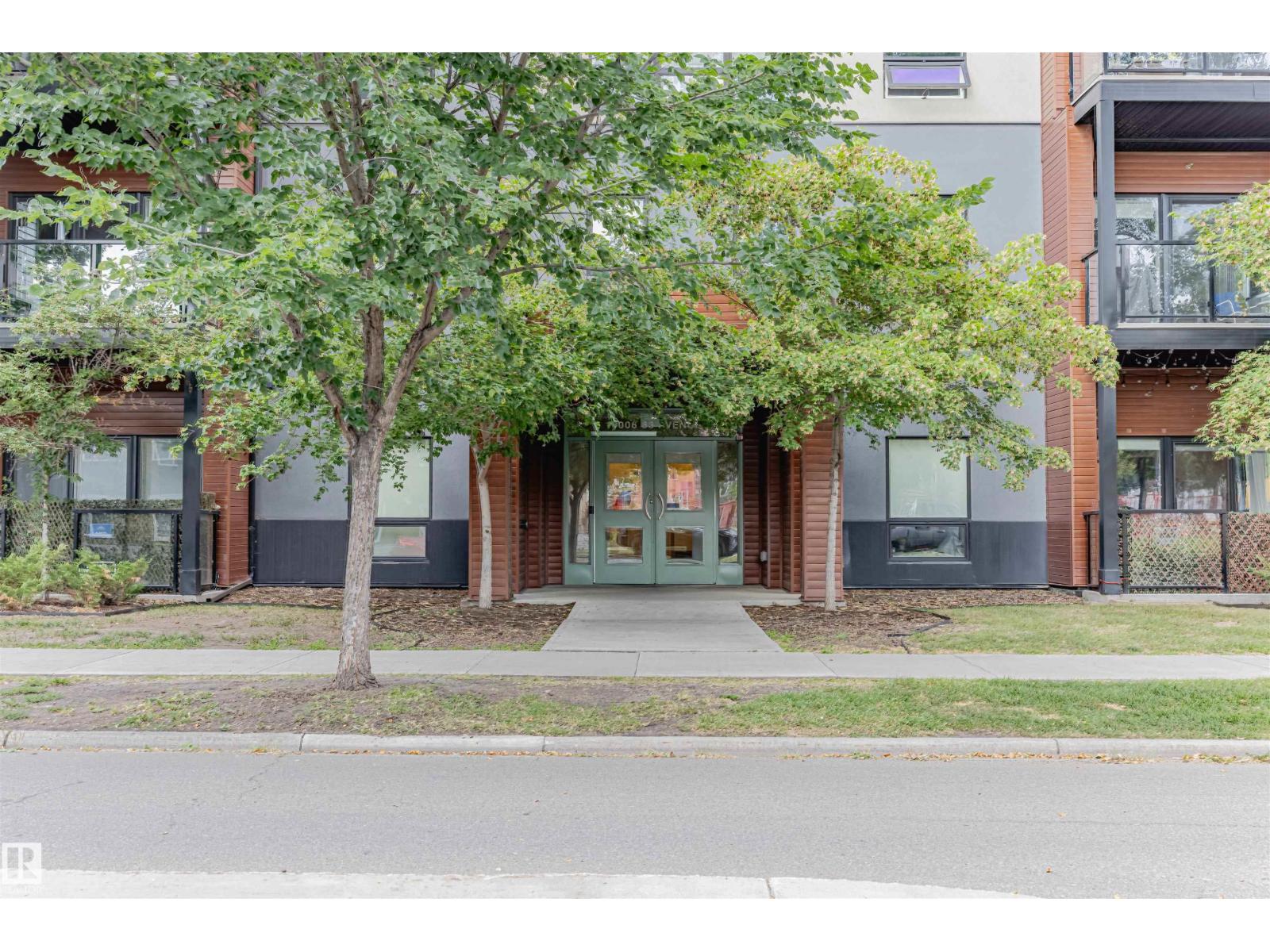 #204 10006 83 Av Nw, Edmonton, Alberta  T6E 2C2 - Photo 3 - E4456543