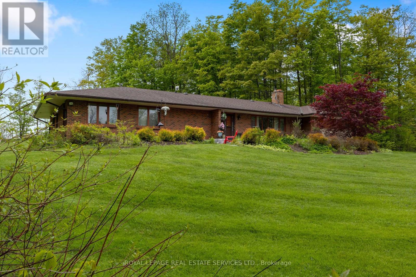 Property at 4711 WATSON ROAD SOUTH ROAD S image 1