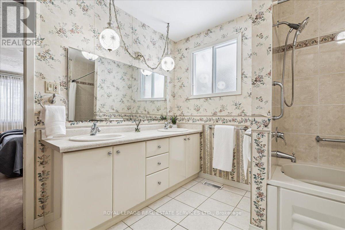 4711 Watson Road South Road S, Puslinch, Ontario  N0B 2J0 - Photo 15 - X12388437