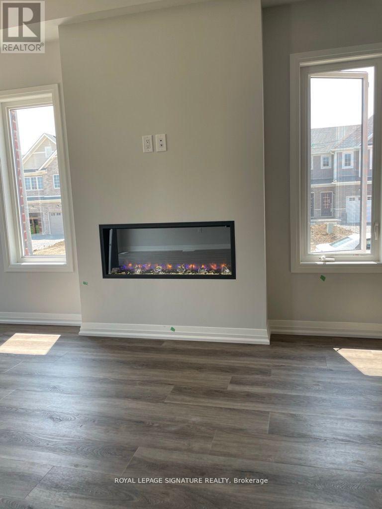 186 Bur Oak Drive, Thorold, Ontario  L2V 0L7 - Photo 13 - X12388484