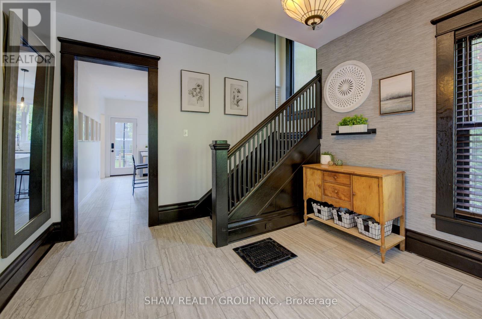 Property at 178 GUELPH AVENUE image 5