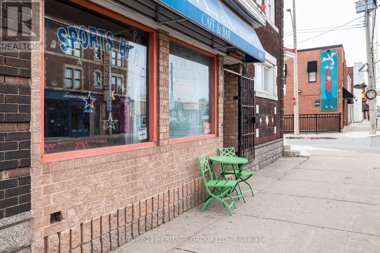 96 Kinrade Avenue, Hamilton, Ontario  L8L 6L6 - Photo 10 - X12388534