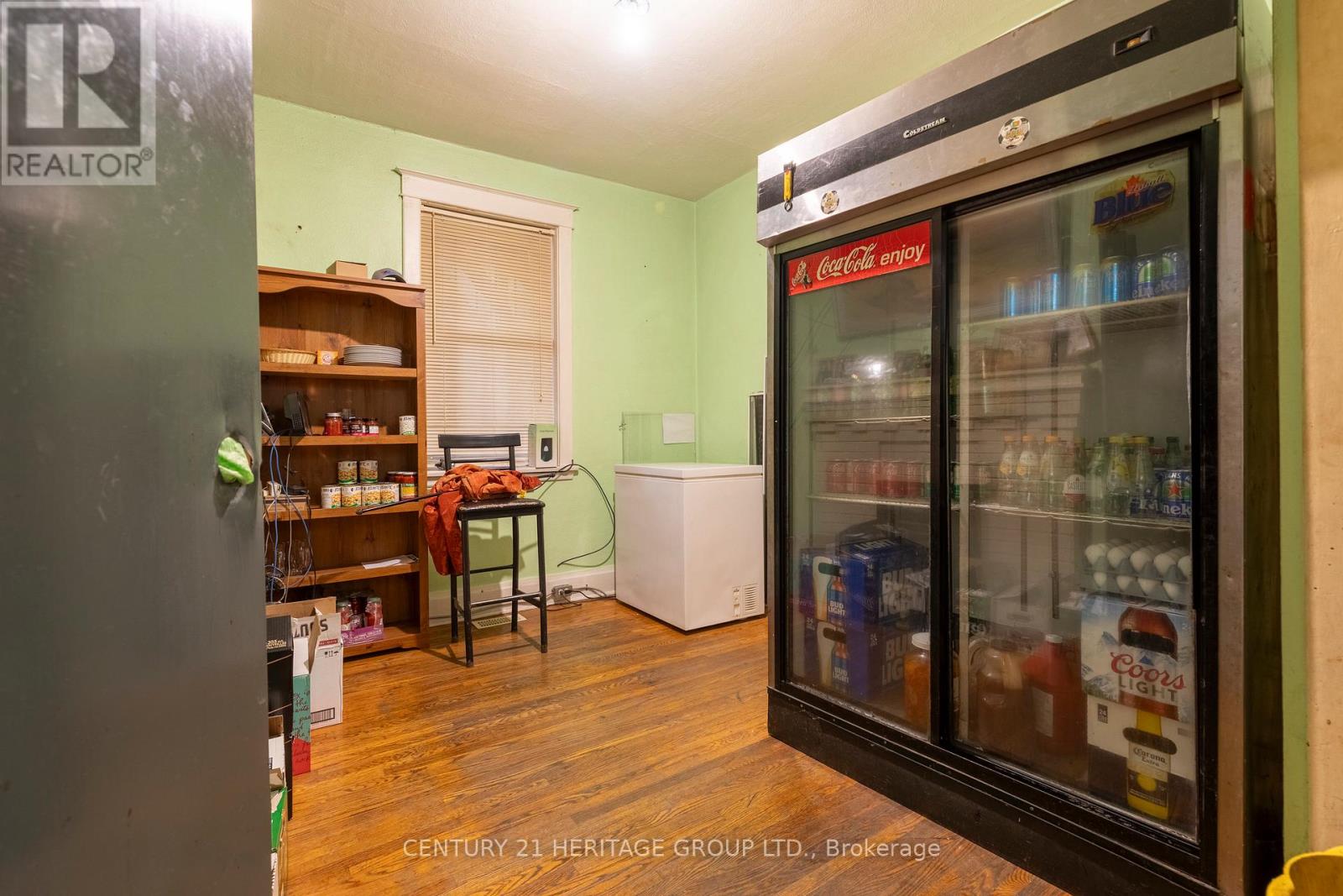 96 Kinrade Avenue, Hamilton, Ontario  L8L 6L6 - Photo 17 - X12388534