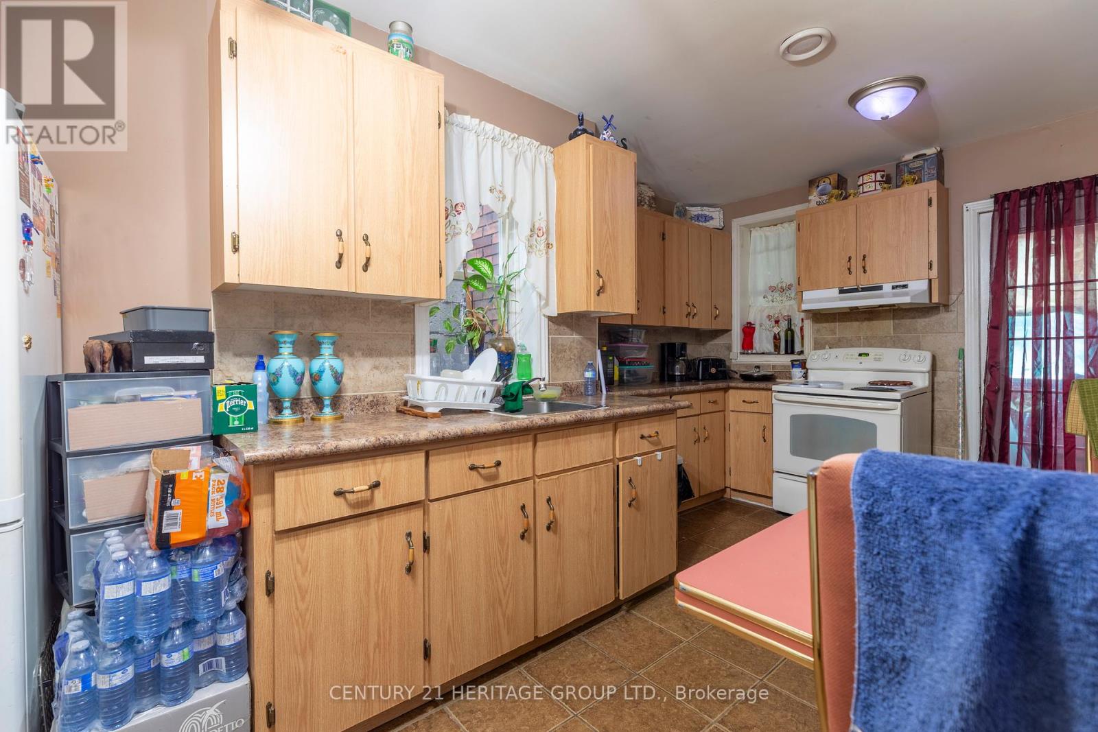 96 Kinrade Avenue, Hamilton, Ontario  L8L 6L6 - Photo 47 - X12388534