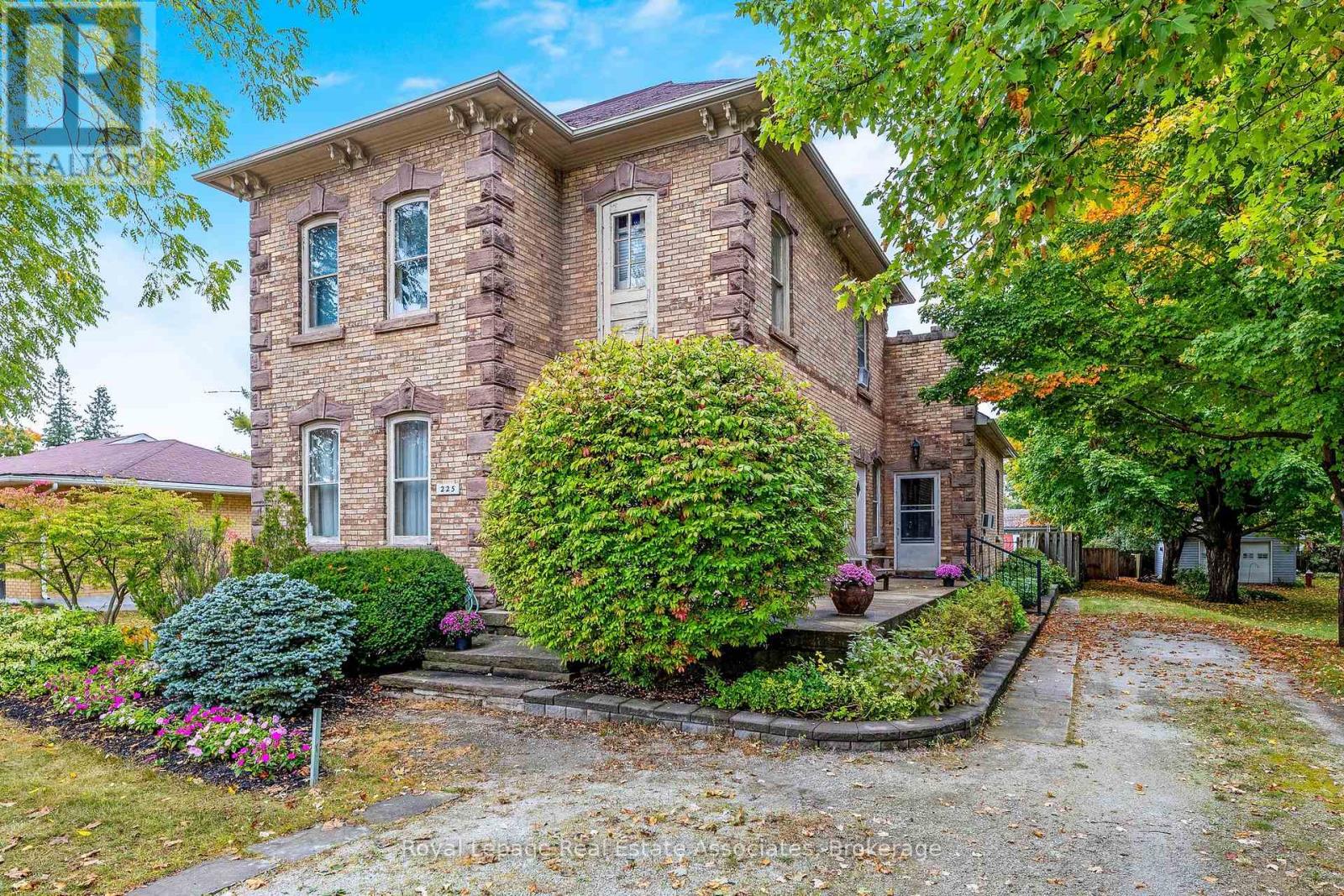 Property at 225 MAIN STREET image 2