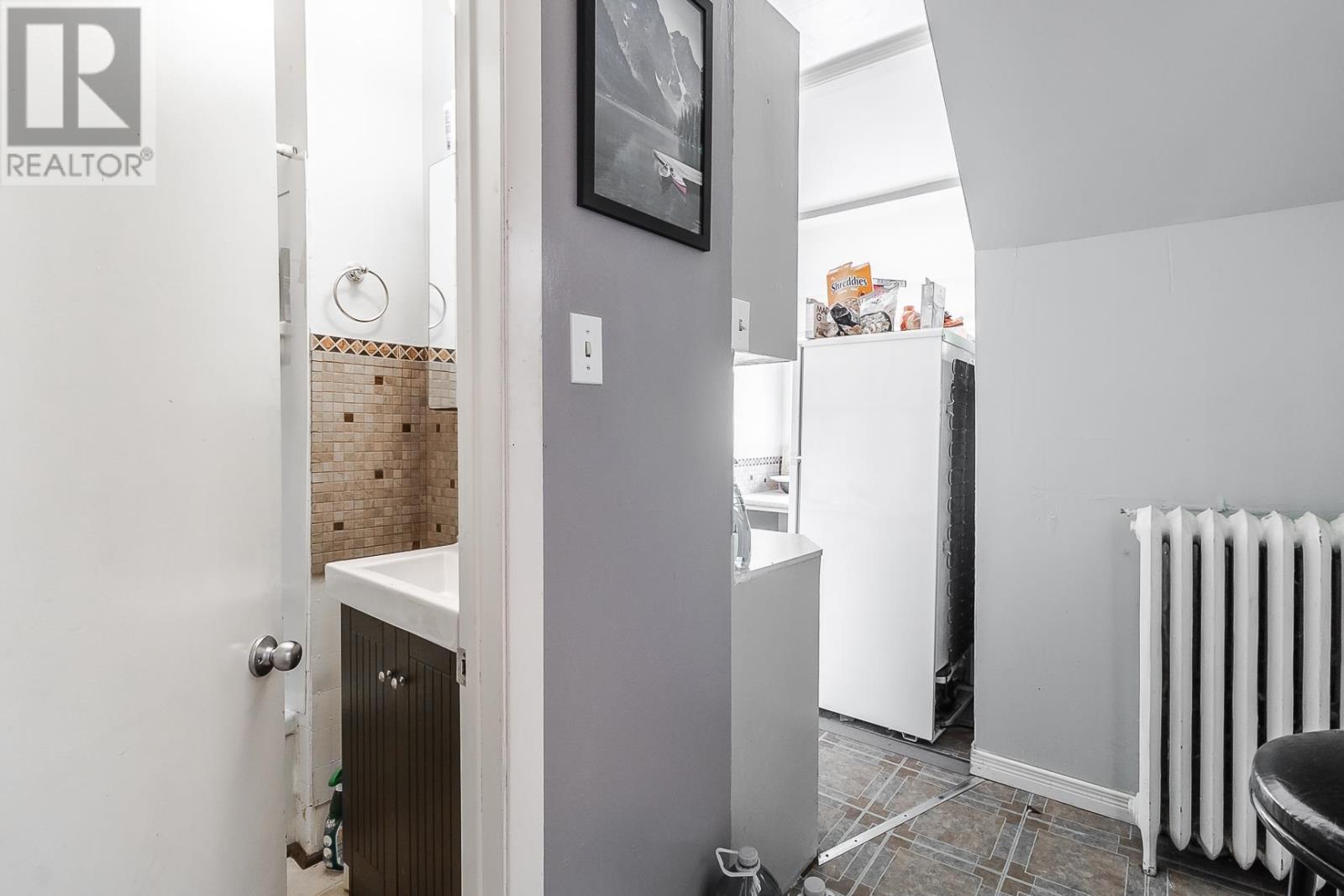 178 Pim St, Sault Ste. Marie, Ontario  P6A 3G9 - Photo 37 - SM252100