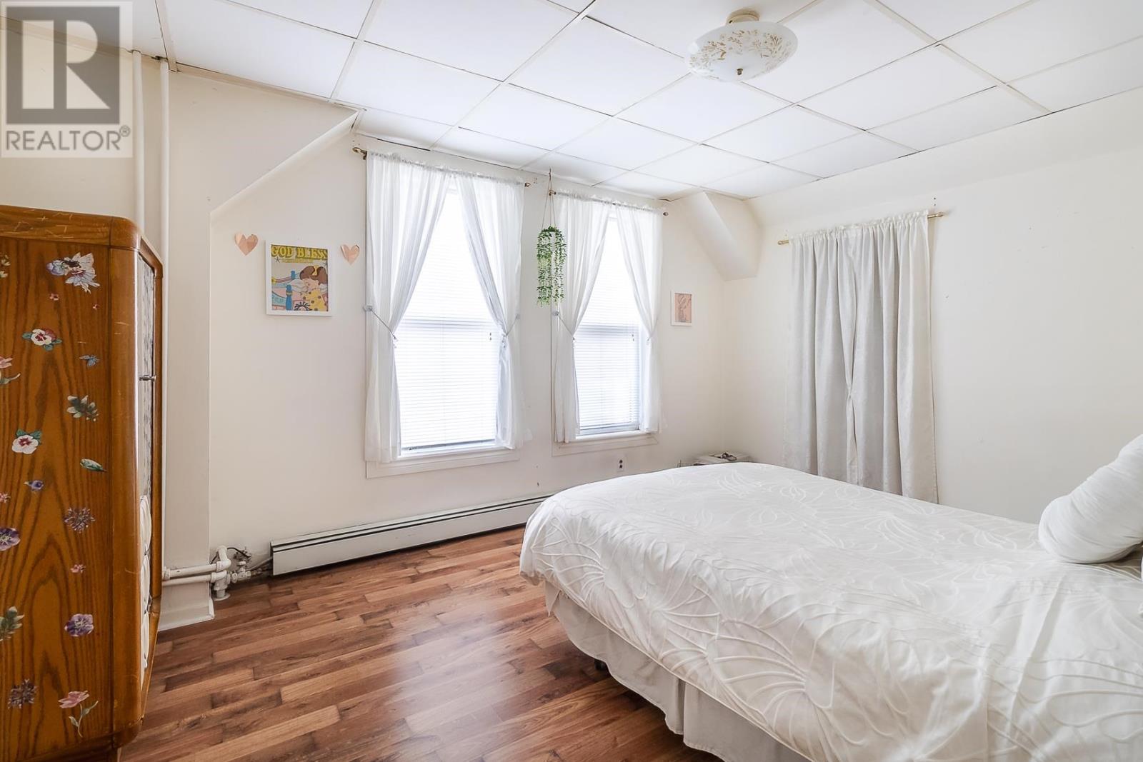 178 Pim St, Sault Ste. Marie, Ontario  P6A 3G9 - Photo 32 - SM252100