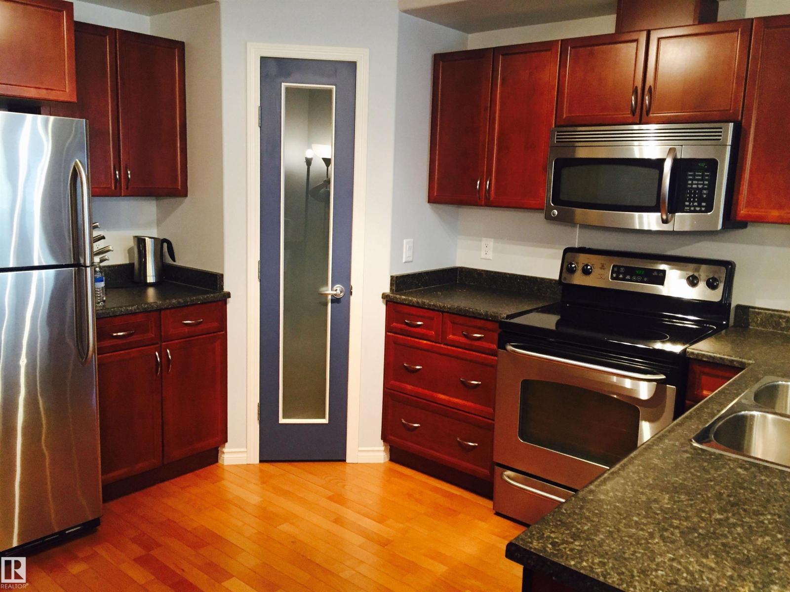 #604 9707 106 St Nw, Edmonton, Alberta  T5K 0B7 - Photo 4 - E4456713